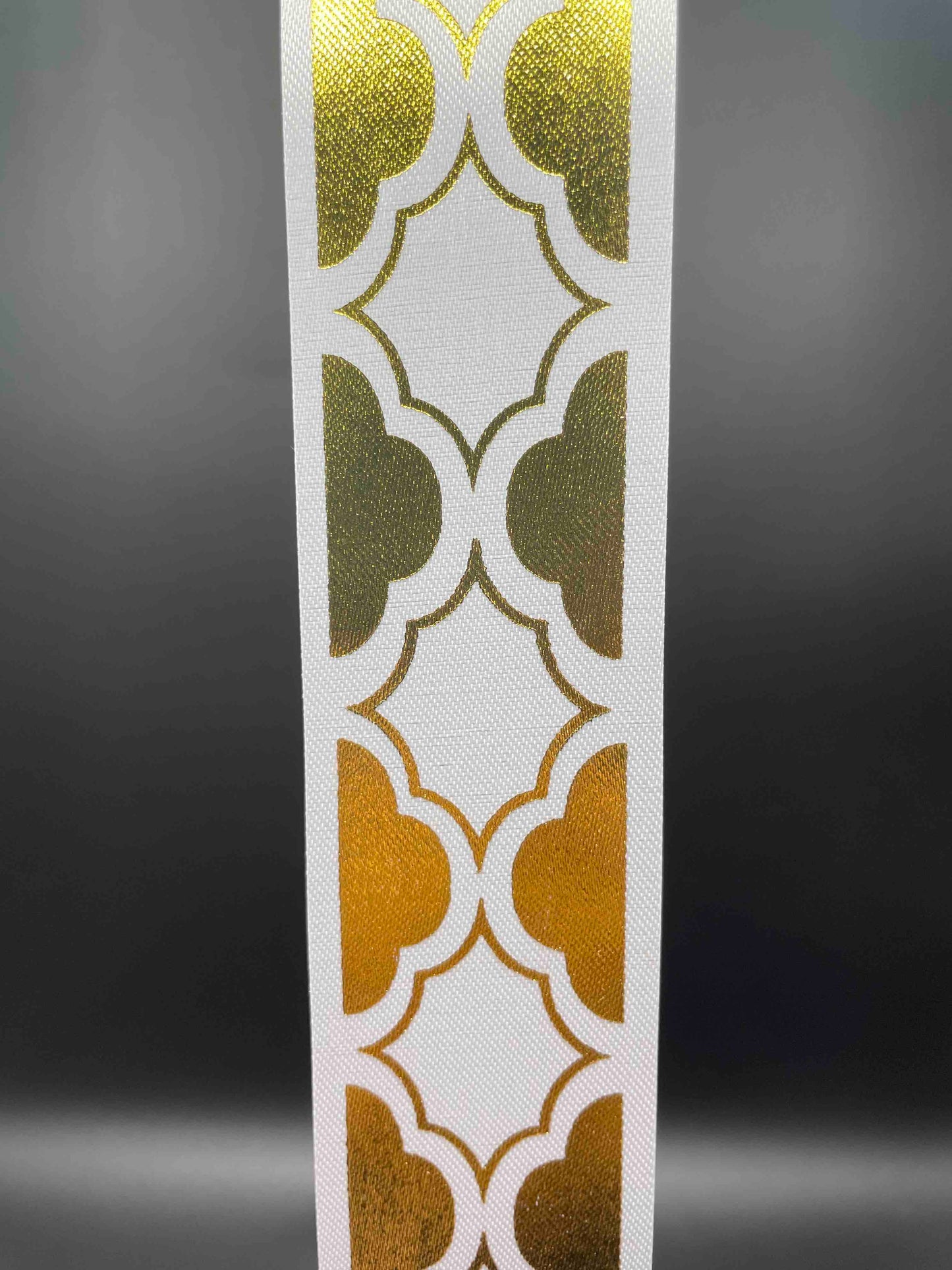 18 Inch Ribbon, Quatrefoil Pattern, Gold with White - 1.25 inches