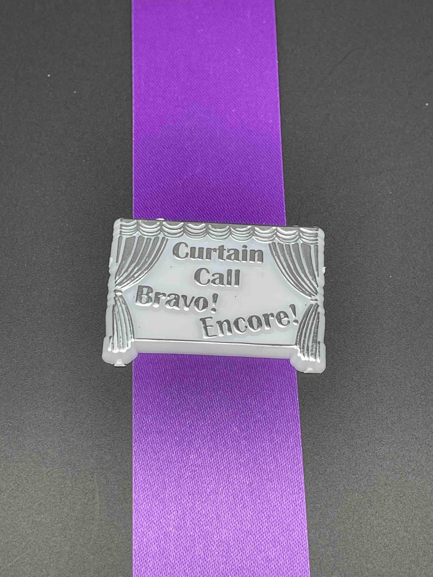 Theater Curtain, Silver - Classic Trinket