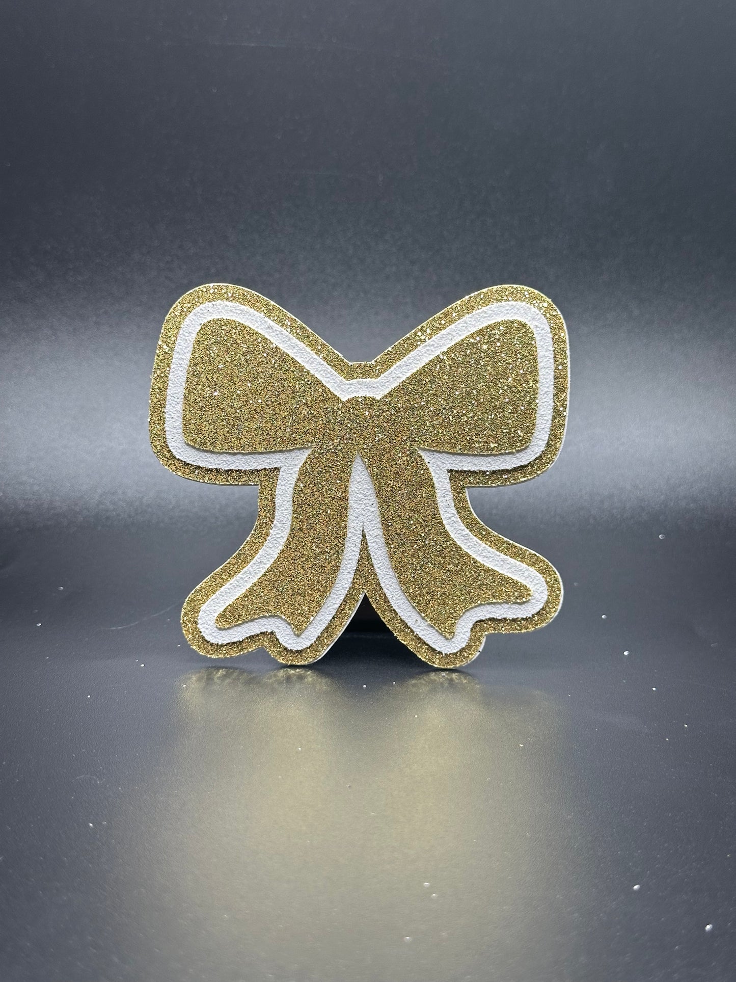 Bow Senior Gold - Signature Trinket