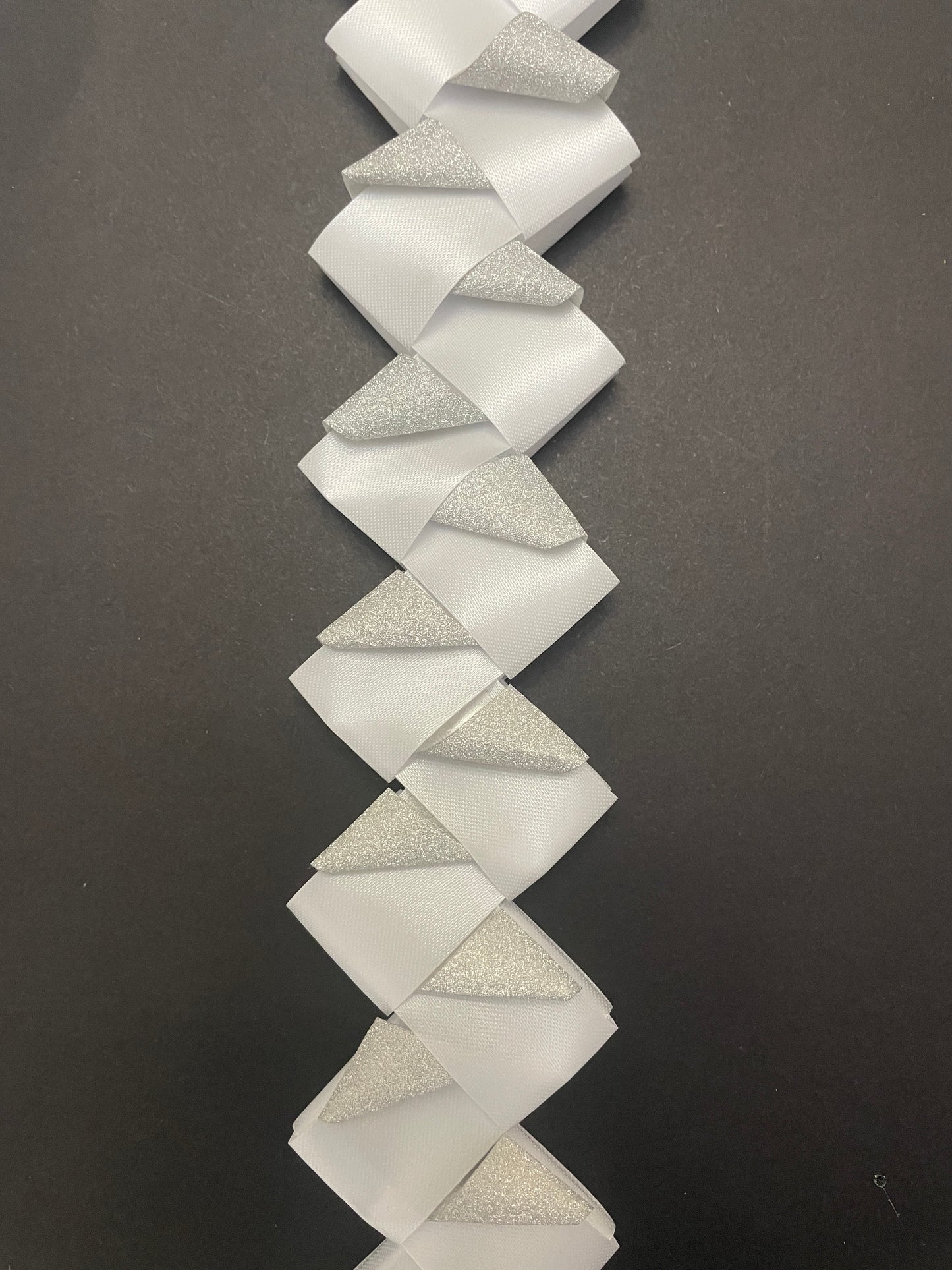 Diamond Back Braid, Silver and White, 32 Inches