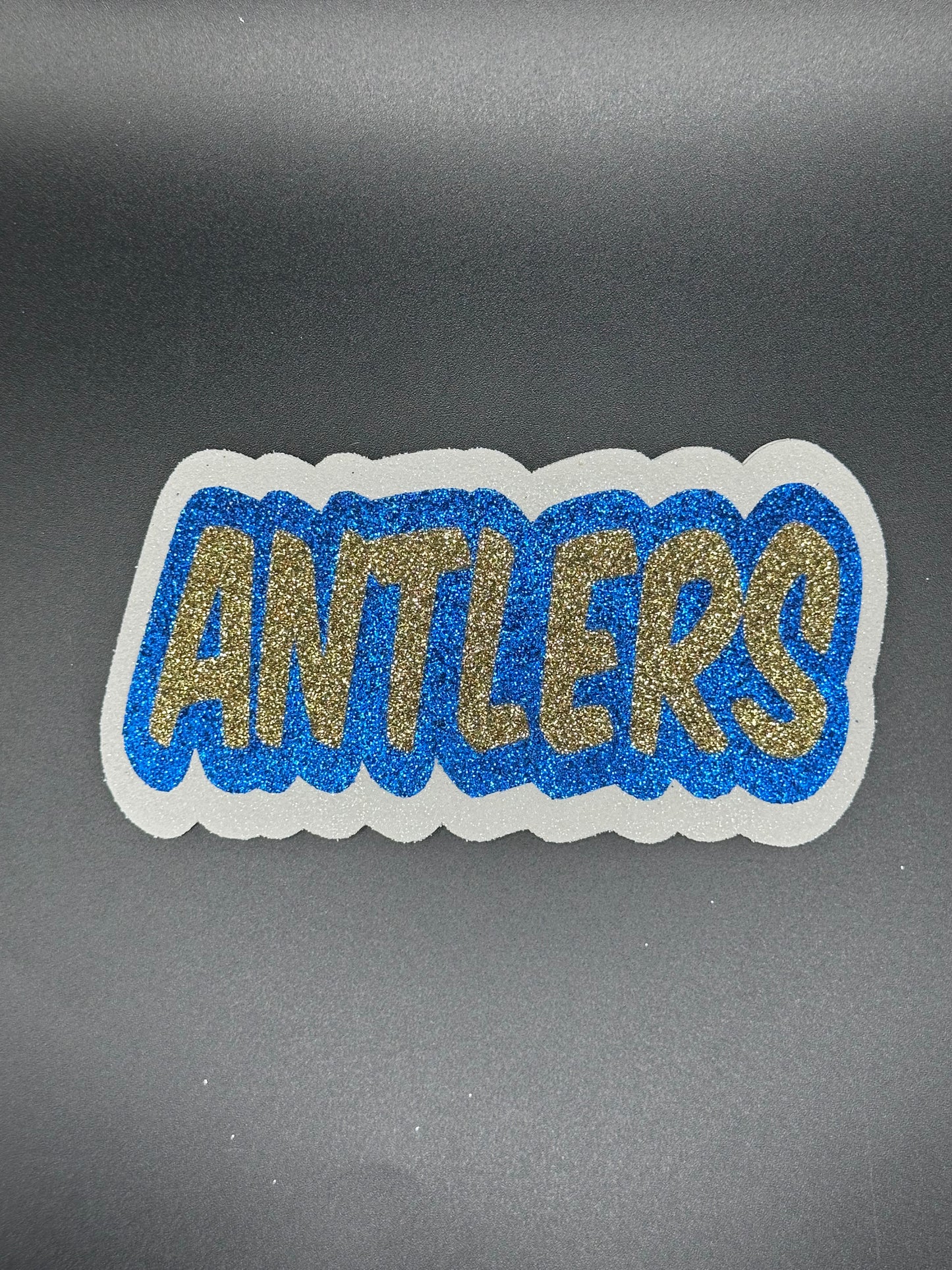 ANTLERS (Included)