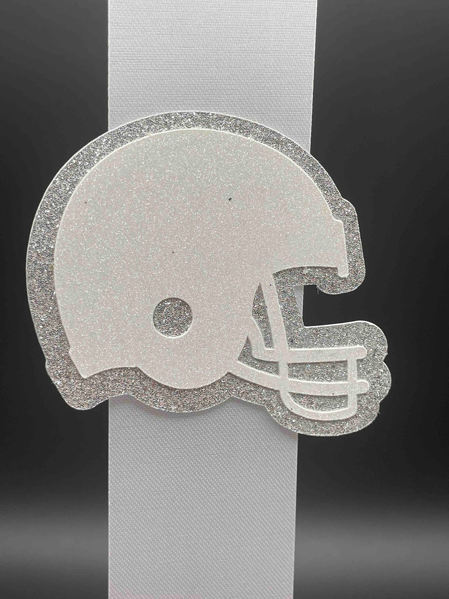 Football Helmet, Silver & White - Signature Trinket