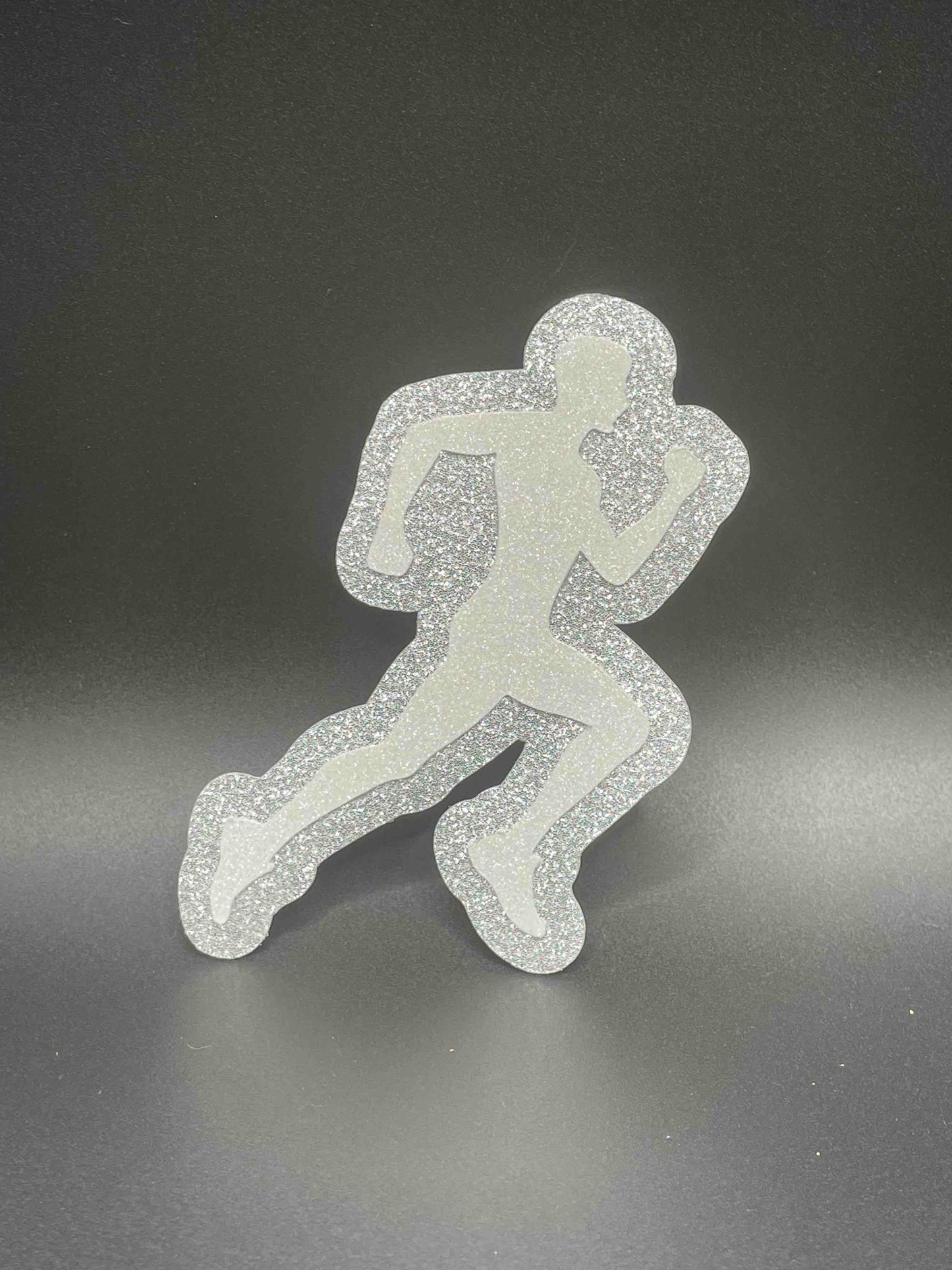 Runner, Male, Silver - Signature Trinket