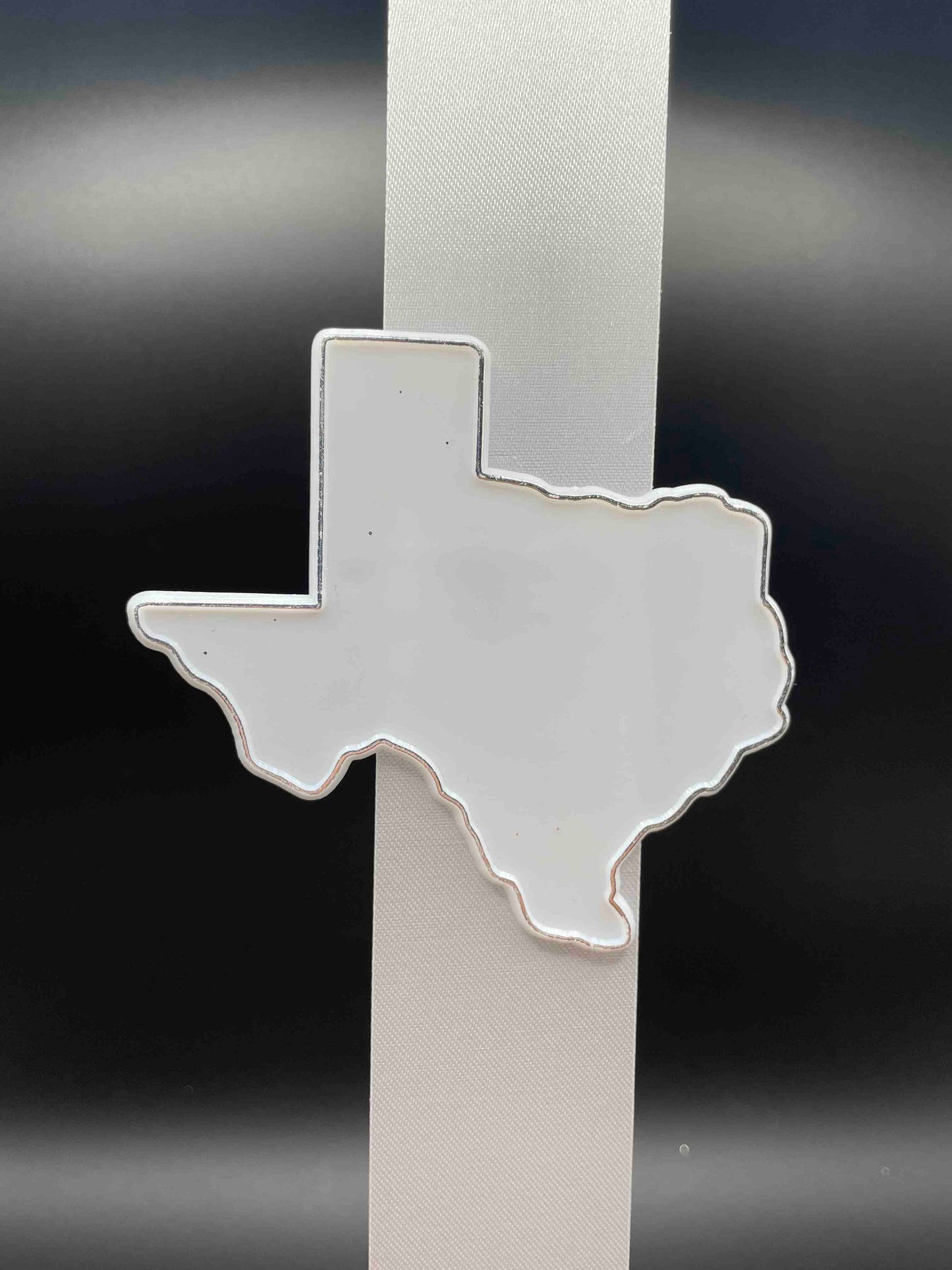 Texas Outline, White & Silver - Classic Trinket