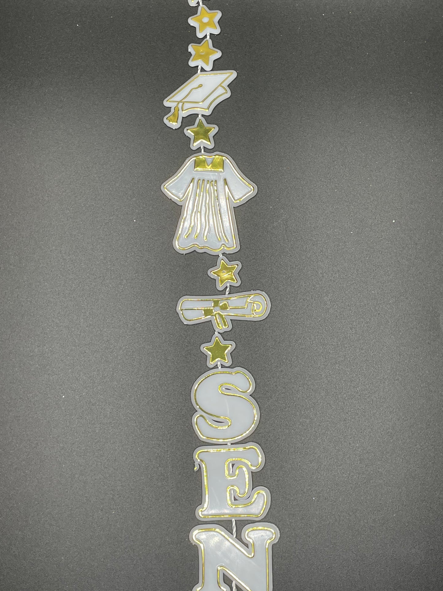 Senior, Gold - Garland