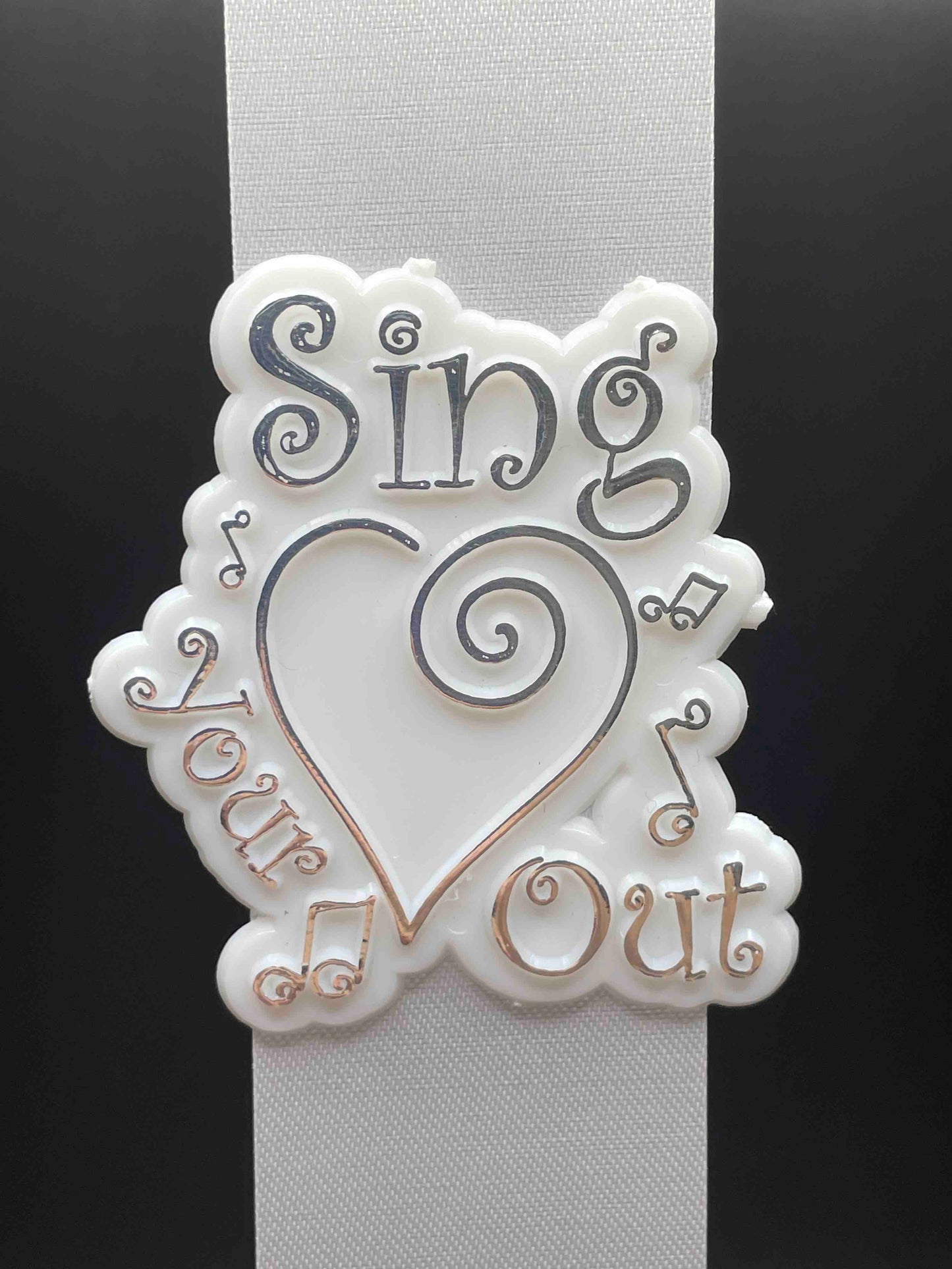 Sing your heart out, Silver - Classic Trinket