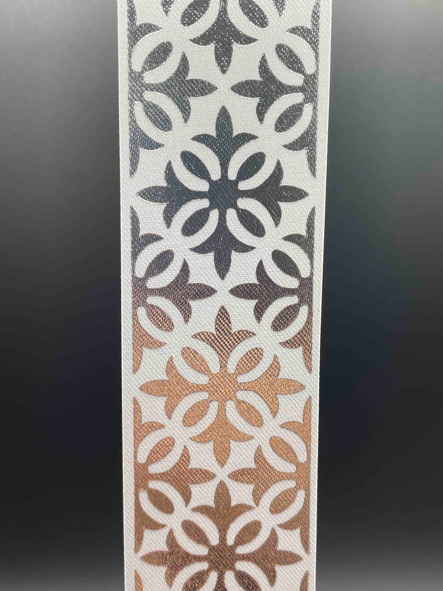18 inch White with silver flower